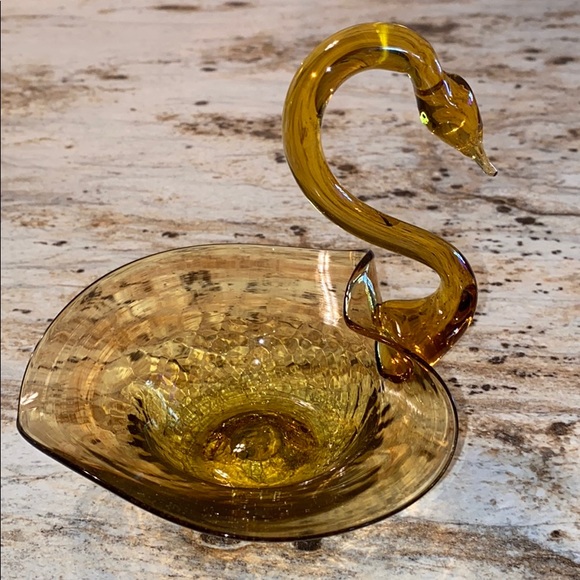 Vintage Other - Vintage Hand Blown Glass Gold Swan 1960’s